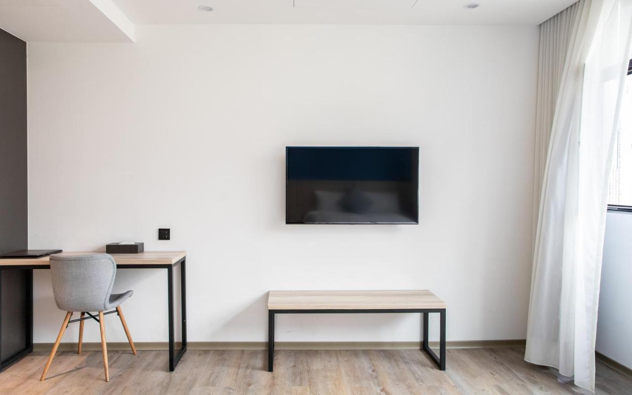 Hub Hotel Zhongli Taoyuan Eksteriør billede