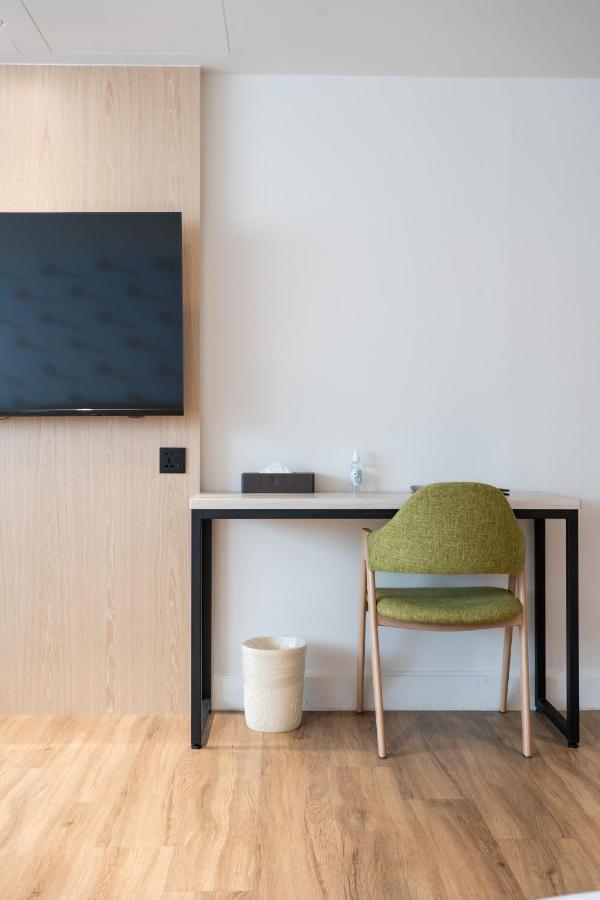 Hub Hotel Zhongli Taoyuan Eksteriør billede