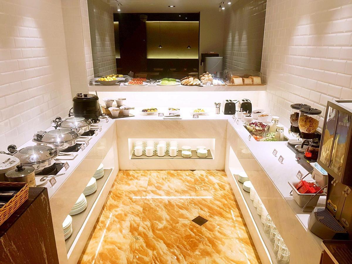 Hub Hotel Zhongli Taoyuan Eksteriør billede